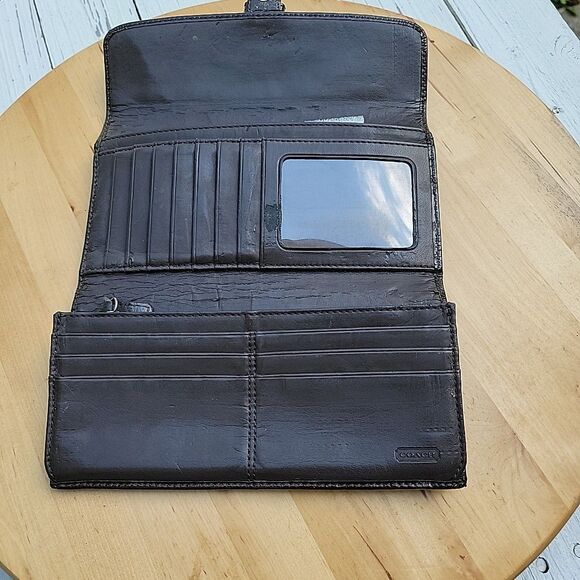 COACH TRI-FOLD Brown SIGNATURE C Monogram FABRIC LEATHER WALLET WITH BUCKLE - Picture 5 of 9